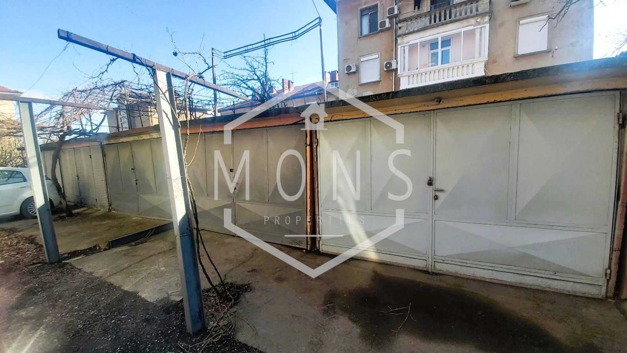 Продава се Многостаен апартамент в Горна Оряховица - 95 кв.м за 748 €/кв.м - Снимка #10