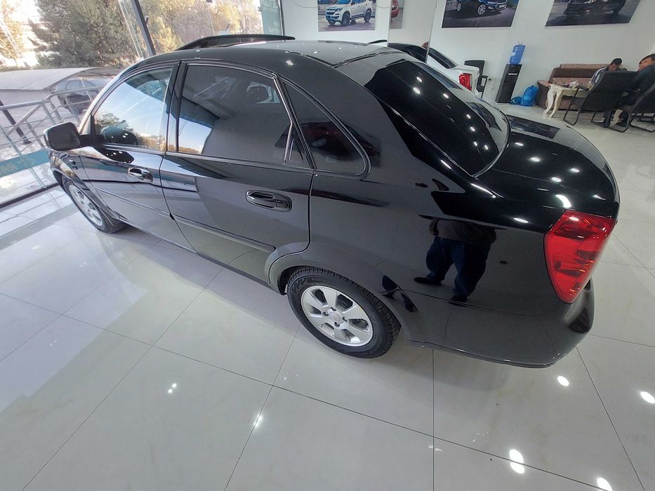 Kotta bollani moshinasidan sotiladi