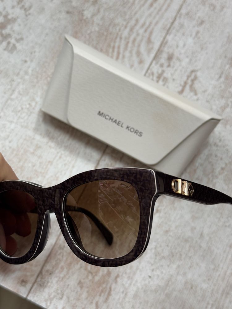 Слънчеви очила Michael Kors