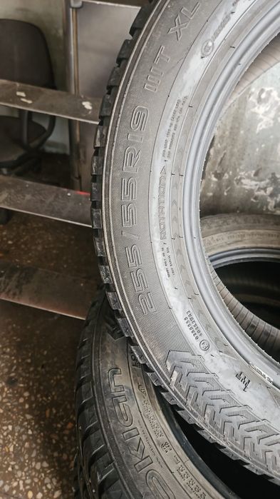 Резина Nokian Hakkapeliitta 8 SUV 255/55 R19 111Т с шипами