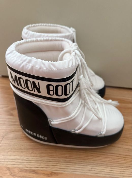 Апрески Moon Boot
