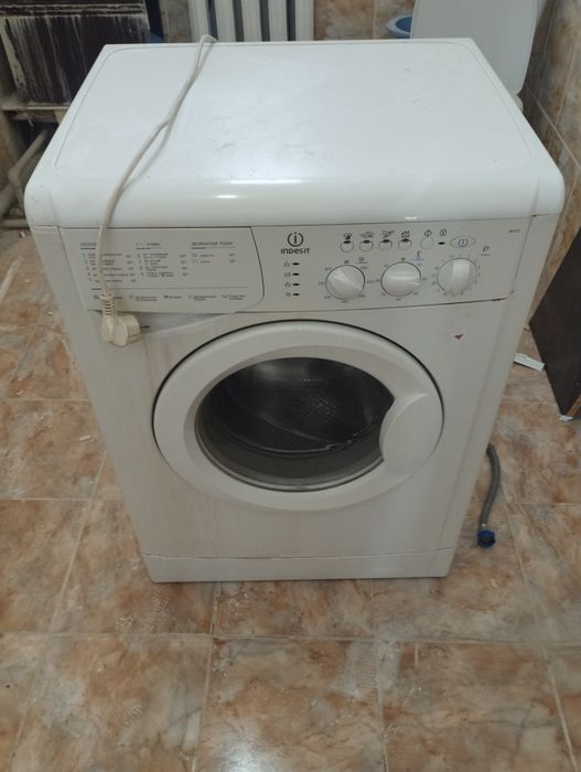 Продается стиральная машина