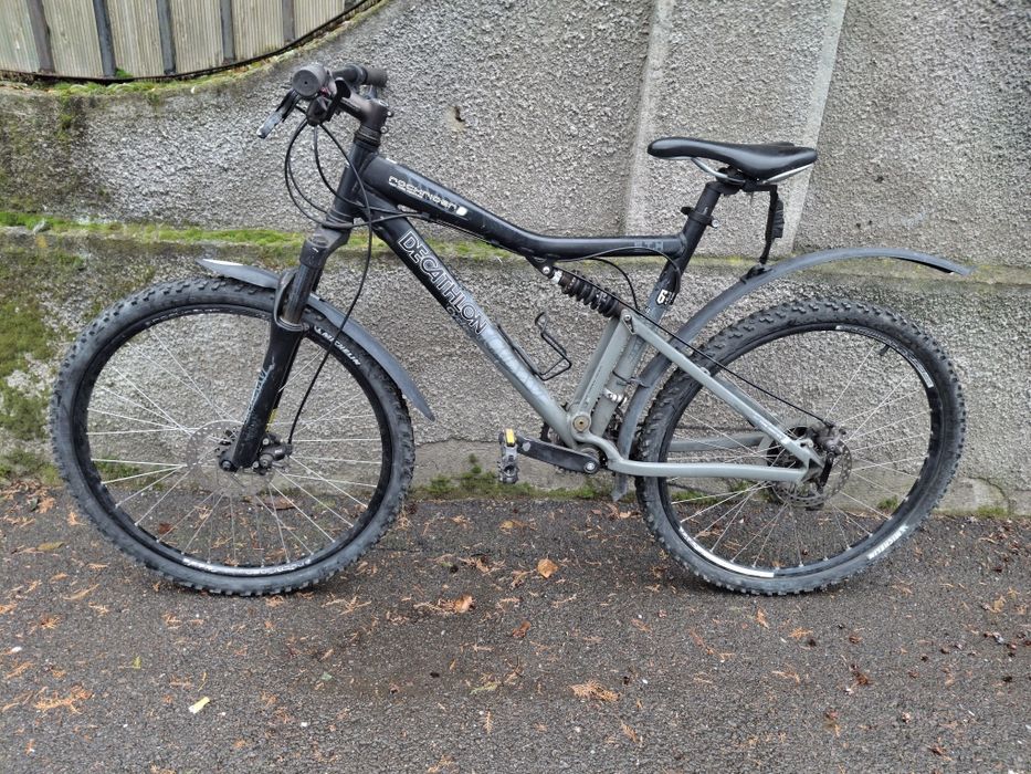 Bicicleta mtb full suspension