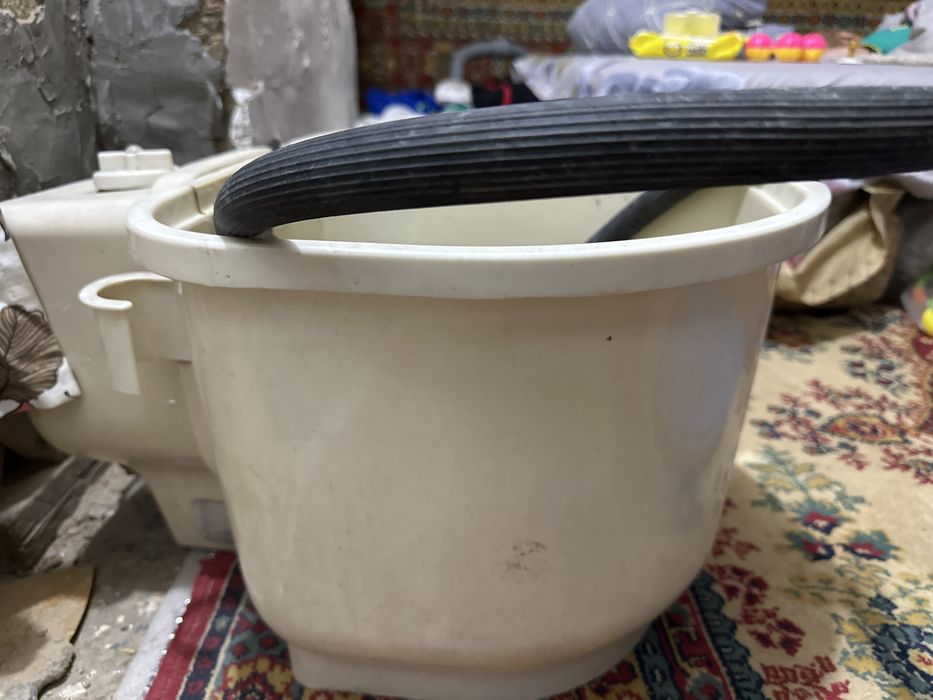 Продам стиральную машину