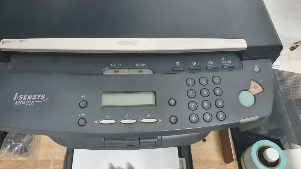 Принтер Canon 3 в 1 работает четко