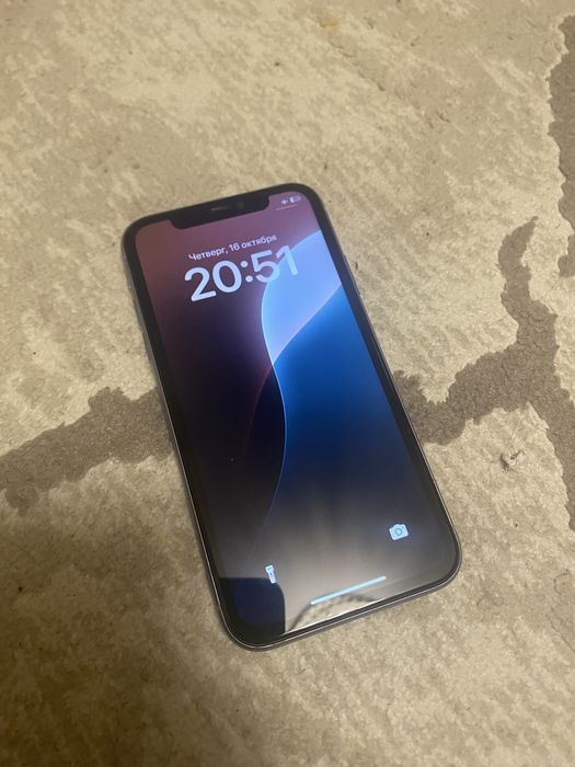 iPhone 11 64gb 100%