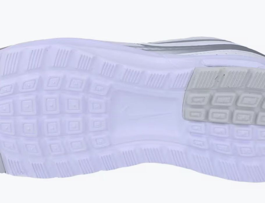 Nike Air Max Nuaxis Running Trainers 37.5