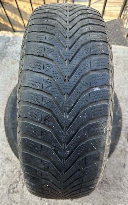 Зимни гуми 195/65/R15