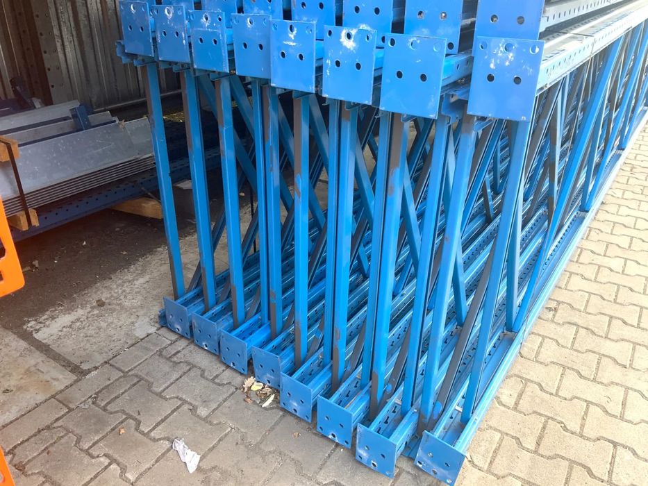 Rafturi metalice industriale