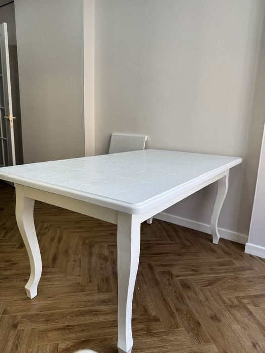 Отличный стол для кухни