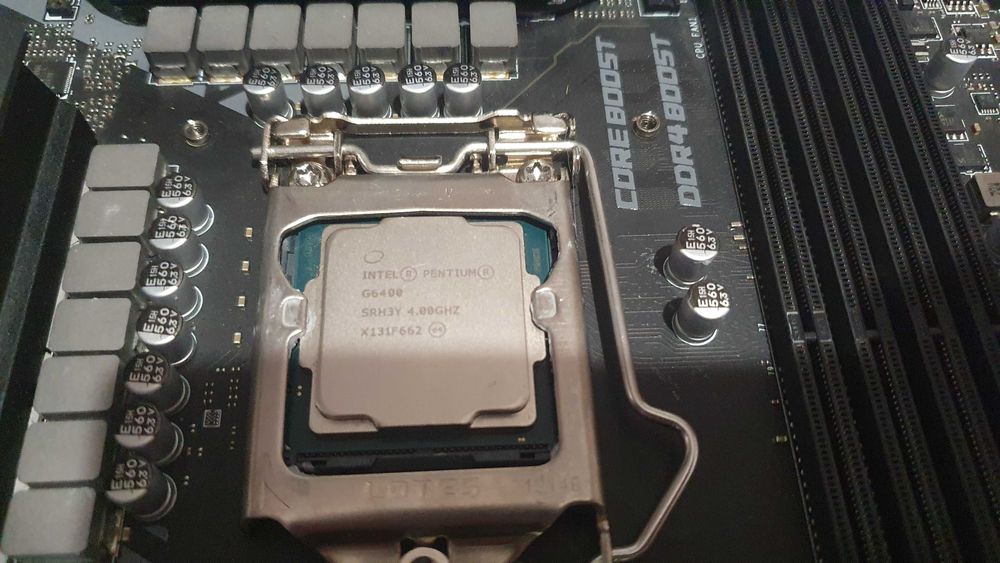 Lot Placi de baza Soker 1200 si altele AMD