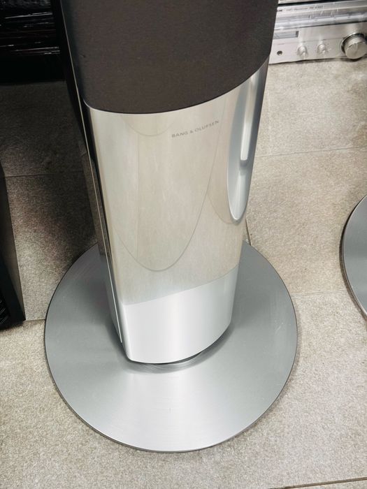 Boxe/coloane active cap de serie BANG&OLUFSEN BeoLab1, 185cm inălțime