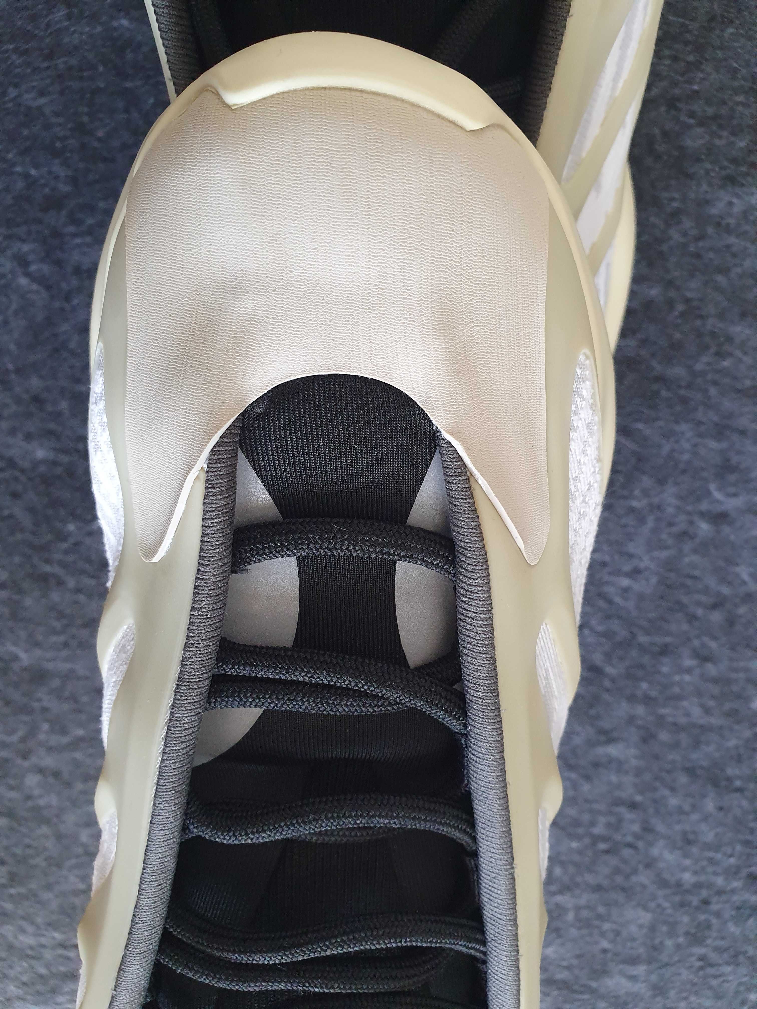 Adidas Yeezy 700 V3 Azael