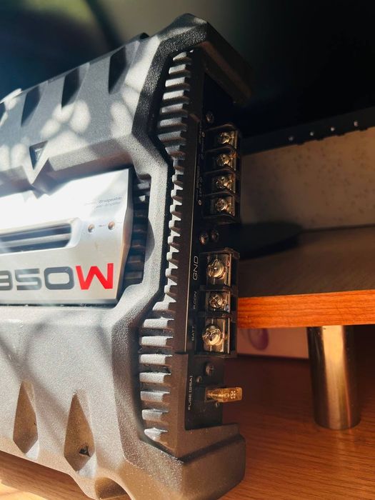 Kenwood усилитель 350w KAC-M525
