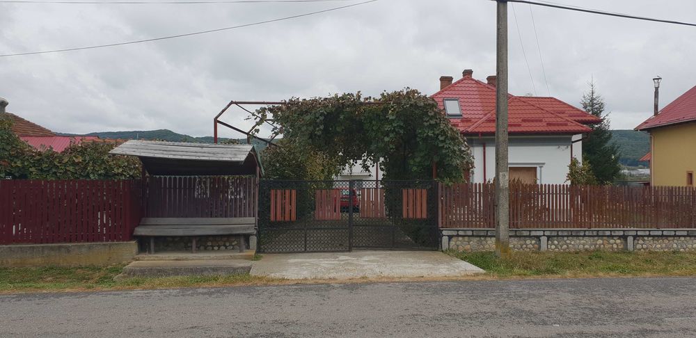 casa + dependinte + teren de vanzare Valea Brazilor, Baiculesti, Arges