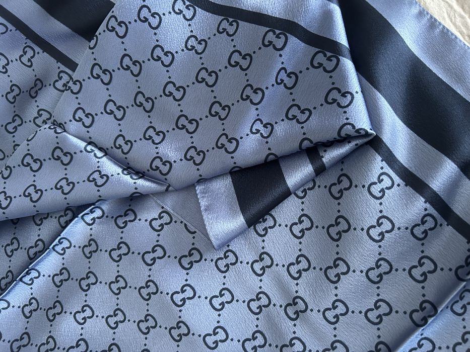 Шал Gucci нов с етикет