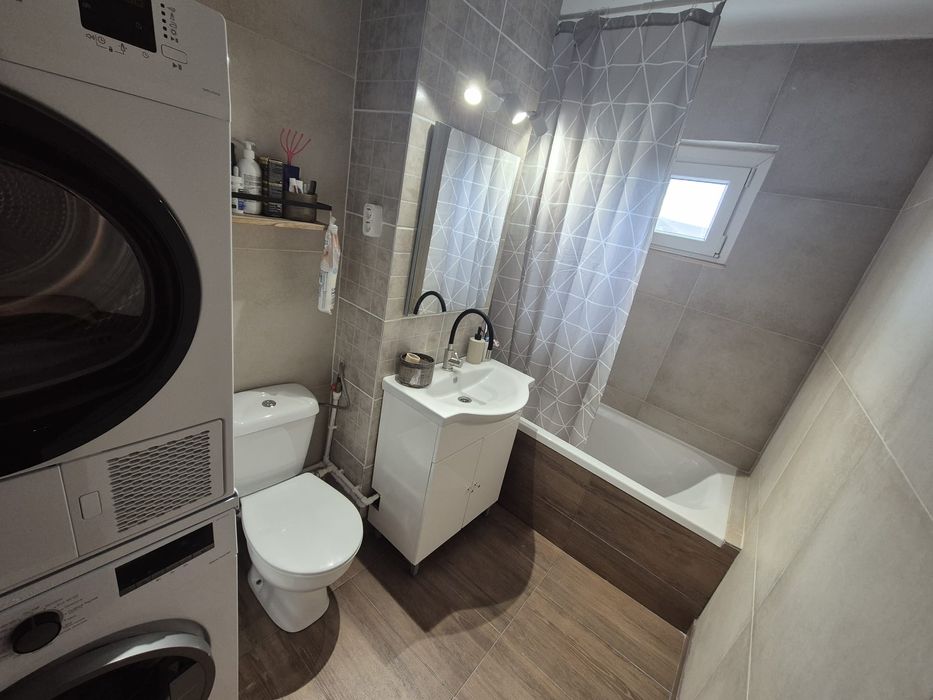 Apartament renovat 74mp complexul studentesc