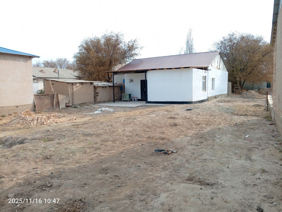 Продаётся отличный новый дом на участке 4.2 сотки