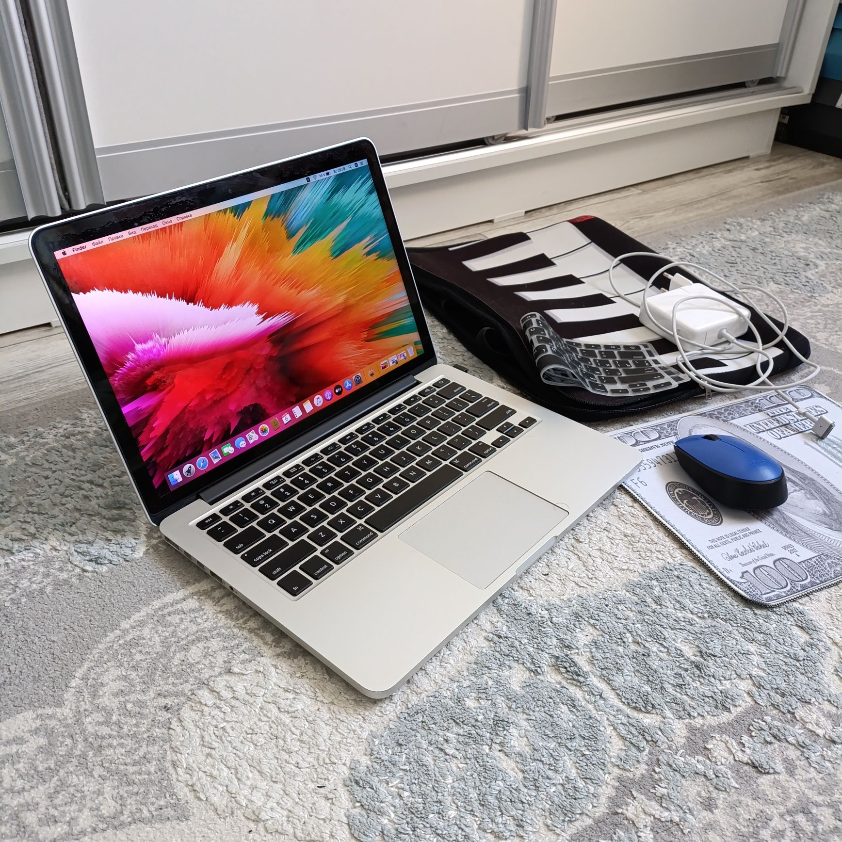 MacBook Pro 13/Core i5/SSD-256GB//ОЗУ-8ГБ/Зарядка, Мышка, Чехол! !