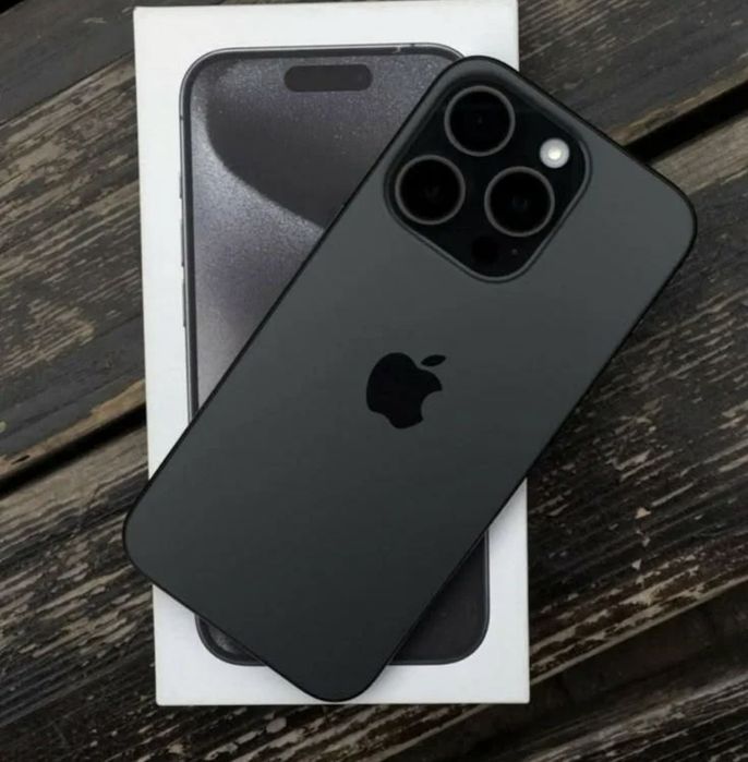 iPhone 15 Pro 256 GB • Как новый • Без царапин