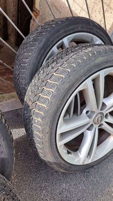 Vând Opel Insignia Sport Tourer2012