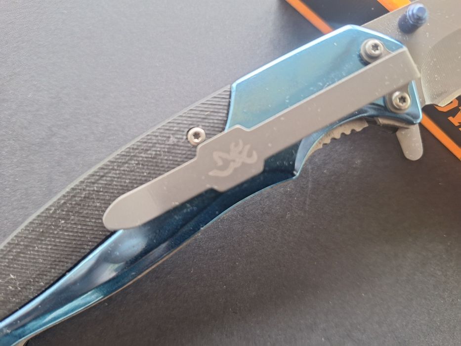 Сгъваем нож Browning