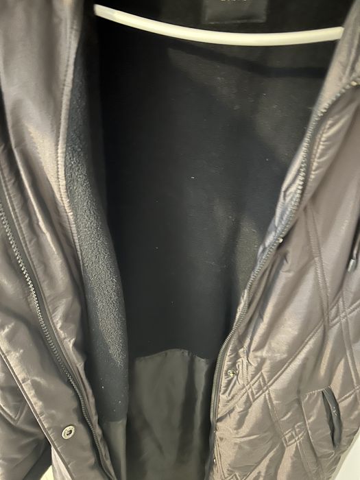 Manteau de iarna marime 44 cu gluga si blana naturala