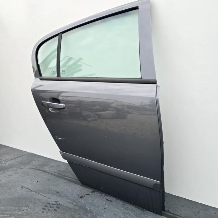 Portiera usa Z177 spate dreapta Opel Astra H facelift