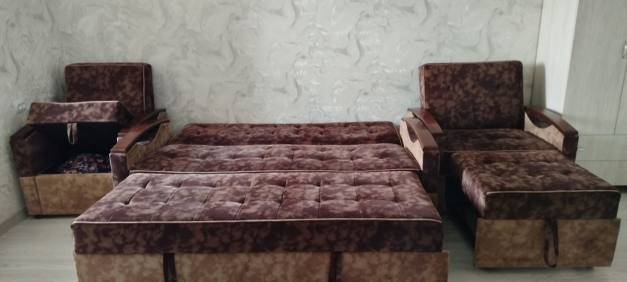 Продам мебель  б.у