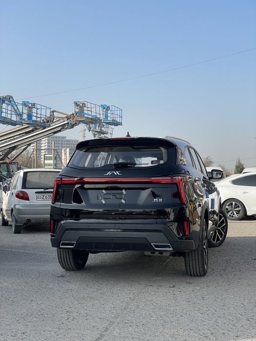 JAC js8 pro 7 kishilik sotuvda tayyor