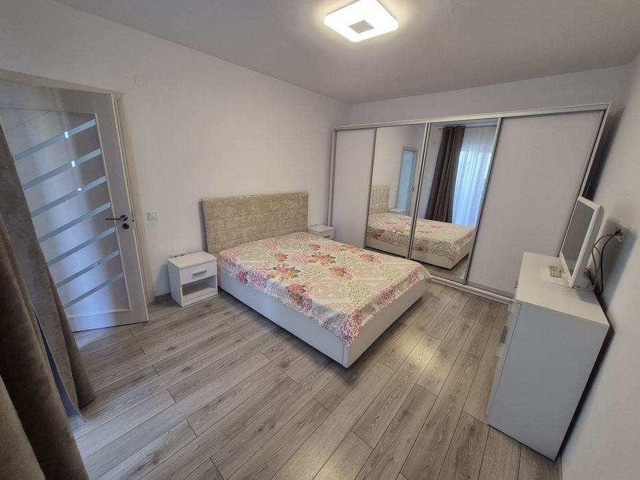 Apartament 3 camere ( chirie )