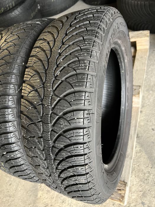 4 anvelope de iarna 185/60/15 fulda