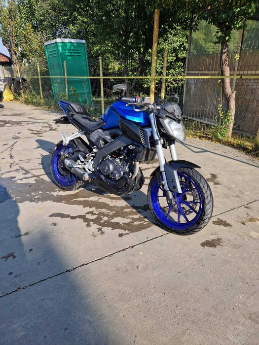 Vând YAMAHA MT-125