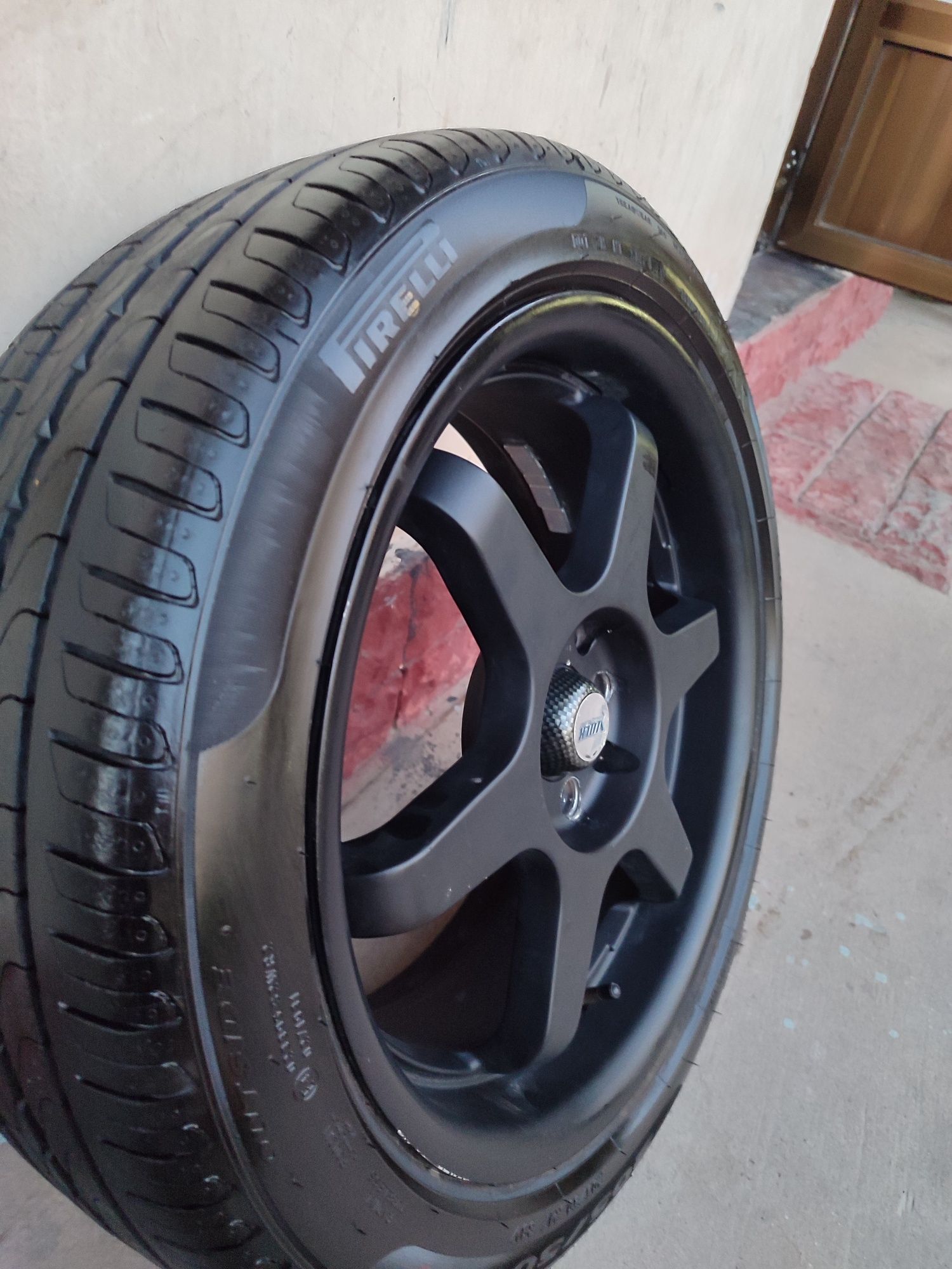 R 17 volk raysing