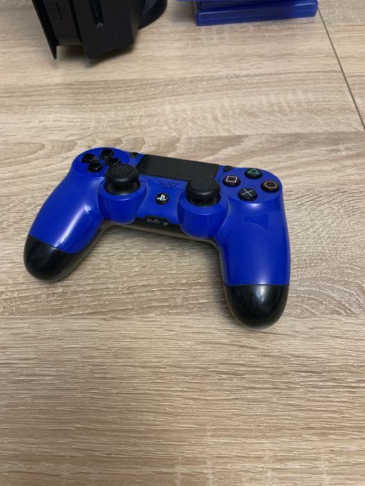 Джойстик Dualshock 4