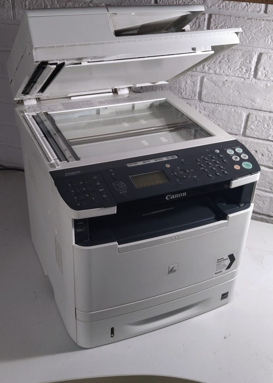 Продам МФУ 4 в 1 Canon MF6140dn