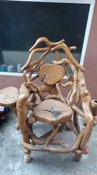 Стол трон дърво корени