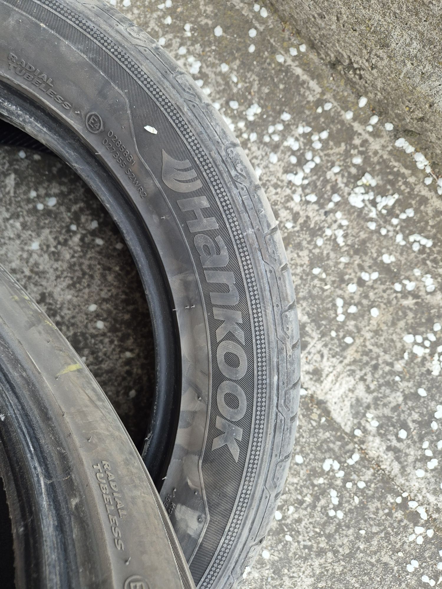 Hankook 205 55 16  5 мм