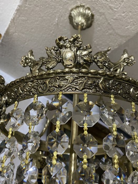 Lustra/ felinar/ candelbru