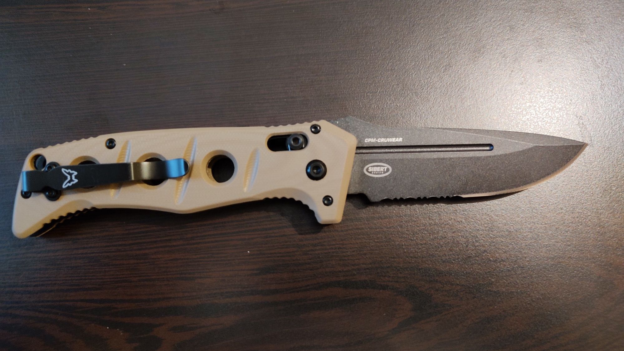 Benchmade Auto Adamas