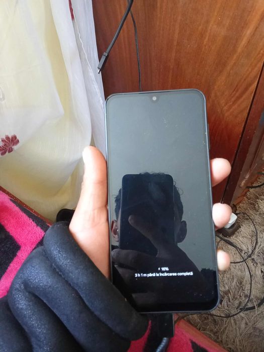 Vând Samsung a16
