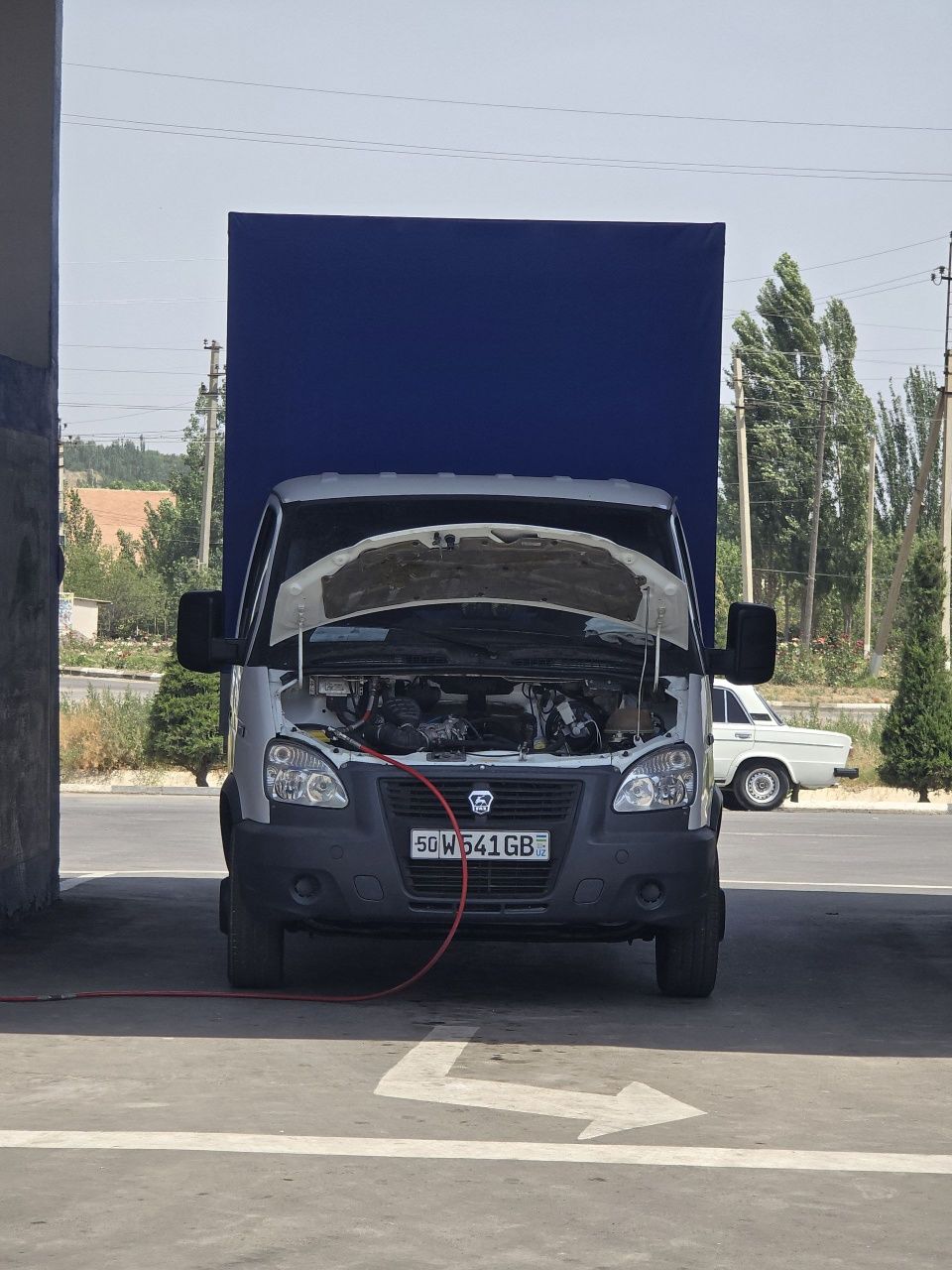 Gazel biznes 5,20li  2019yil 14500$ sotiladi Next tarpetka usti ochila