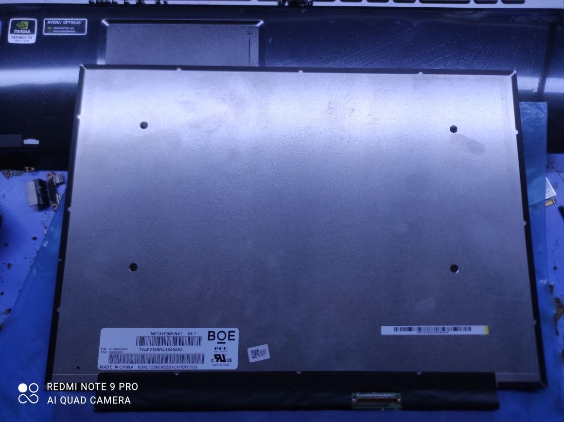 Продам дисплей айпис ne135fbm-n41 v8.1