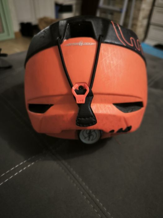 Каска за ски, размер M