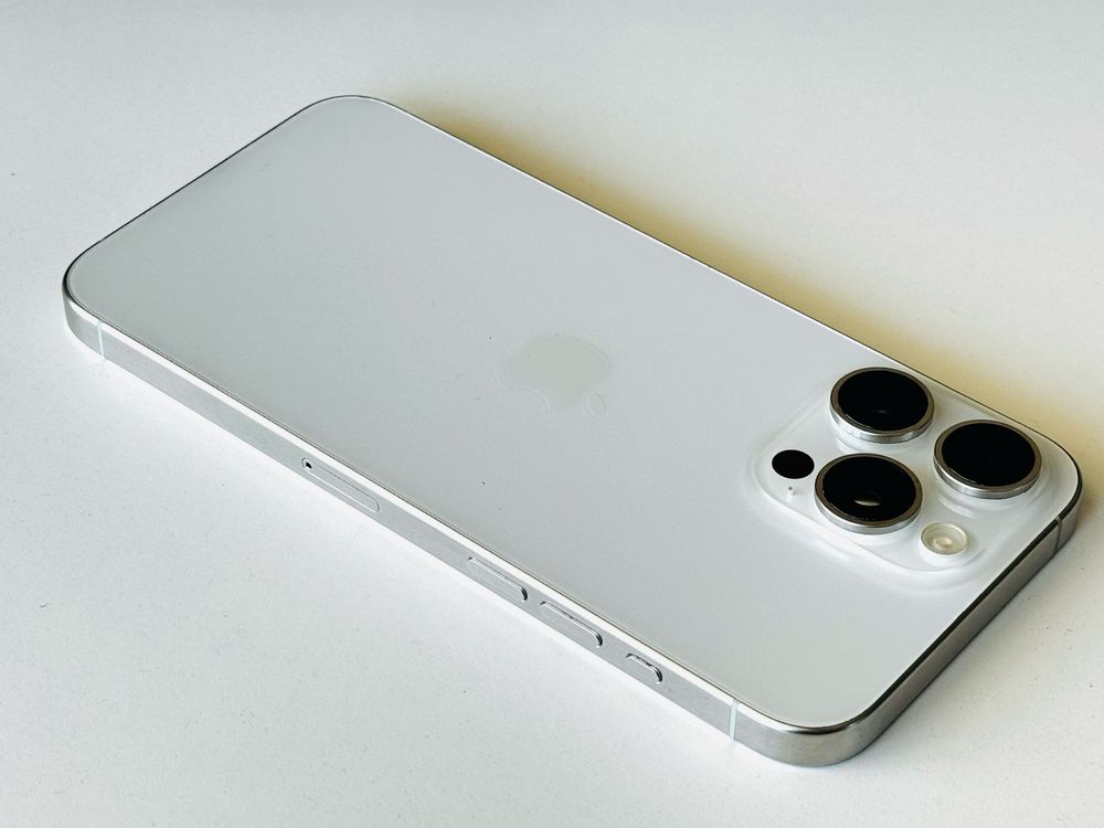 Iphone 15 Pro Max 256GB White Titanium 100% Батерия! Гаранция 6 месеца