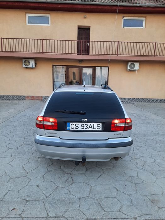 De vanzare volvo v40