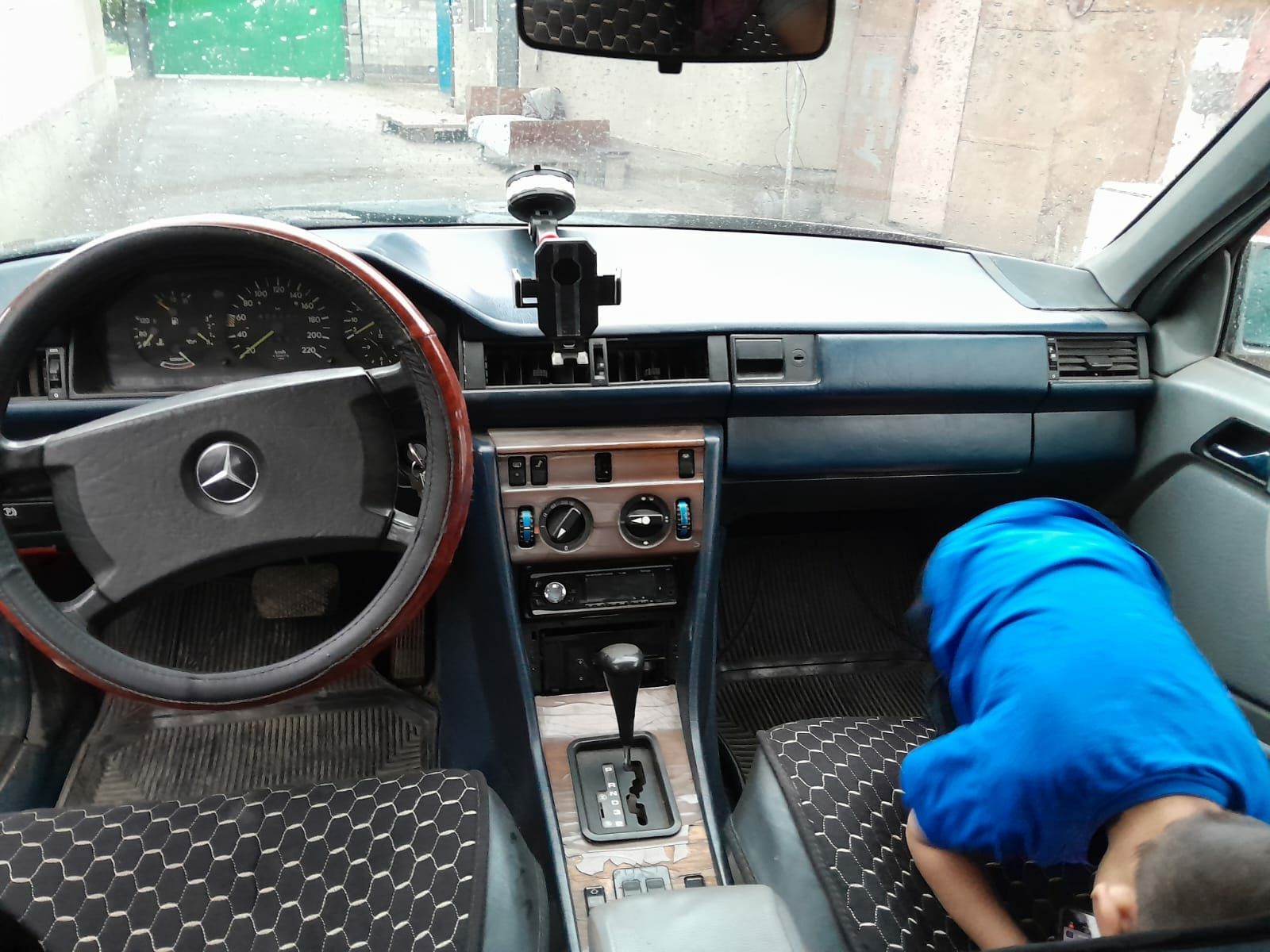 Mercedes 230 продам