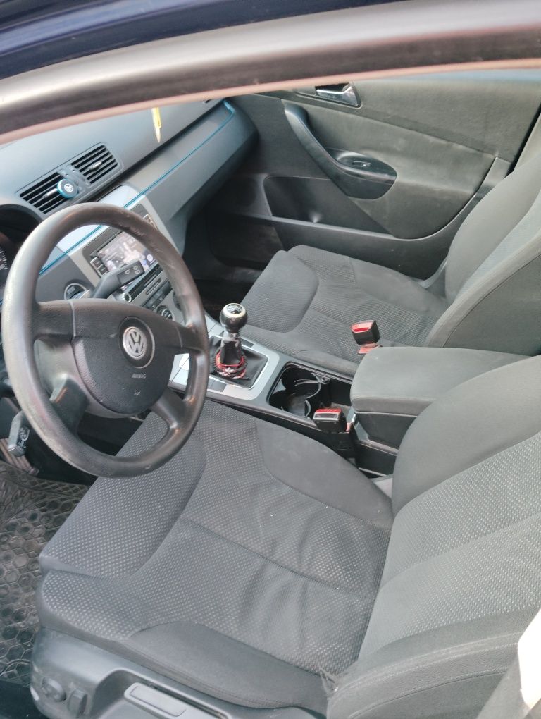 Vând pasat B6 2007 motor 1.9
