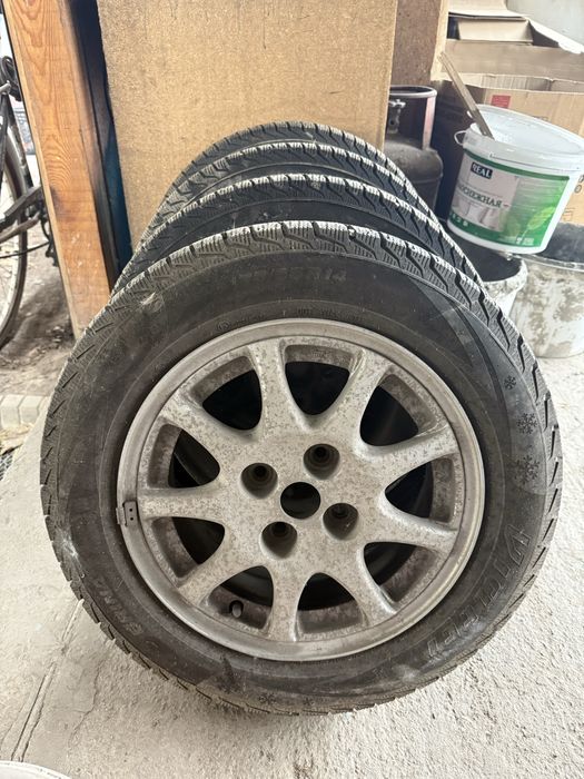 Зимние шины на дисках 4:100