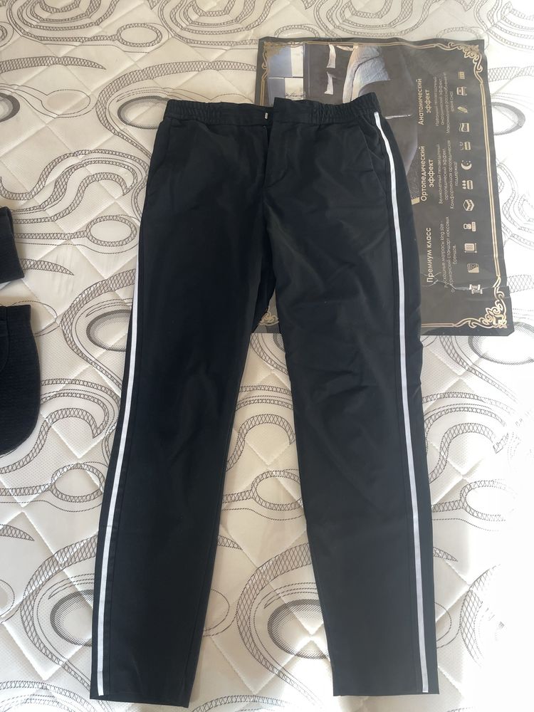 H&M original jogger M razmer